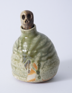 bottle with skull 2